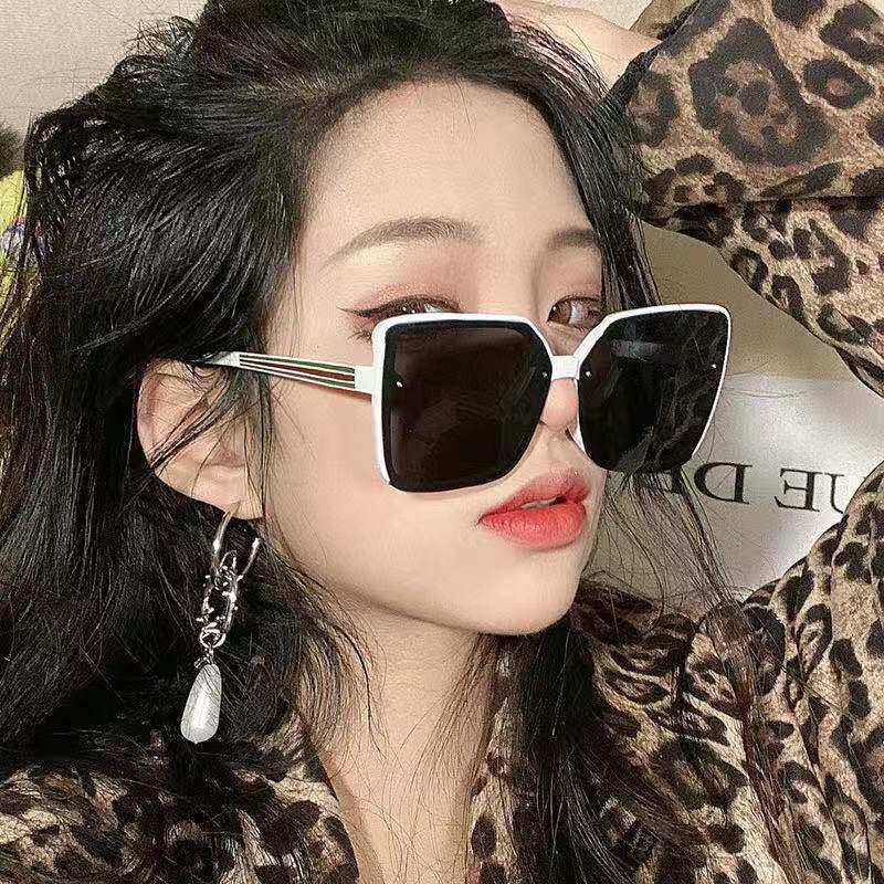 2022 new Korean fashion large frame sunglasses copy piece box rice nail sunglasses vegan retro sun glasses