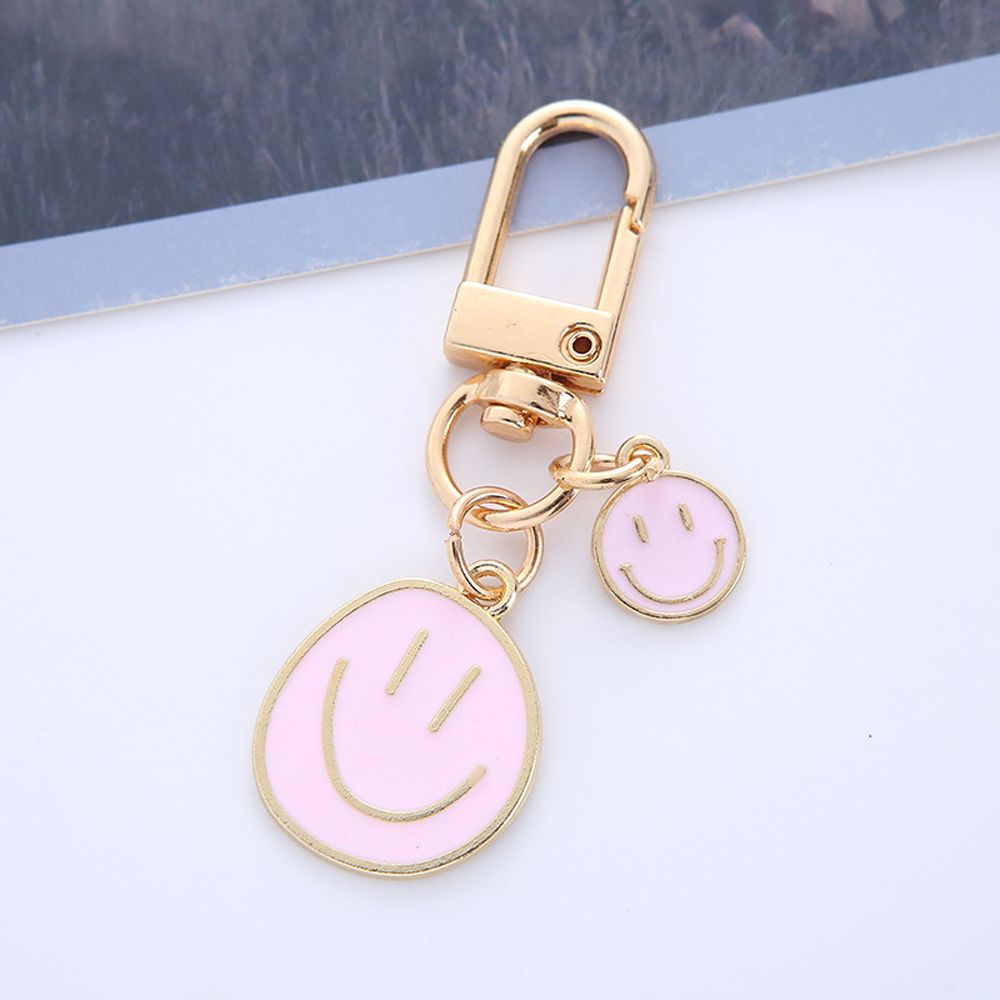 YANGW Creative Women Gift Accessories Jewelry Ornaments Car Key Ring Friends Couples Smile Face Keychain Irregular Round Keyring Handbag Charms Key Chain